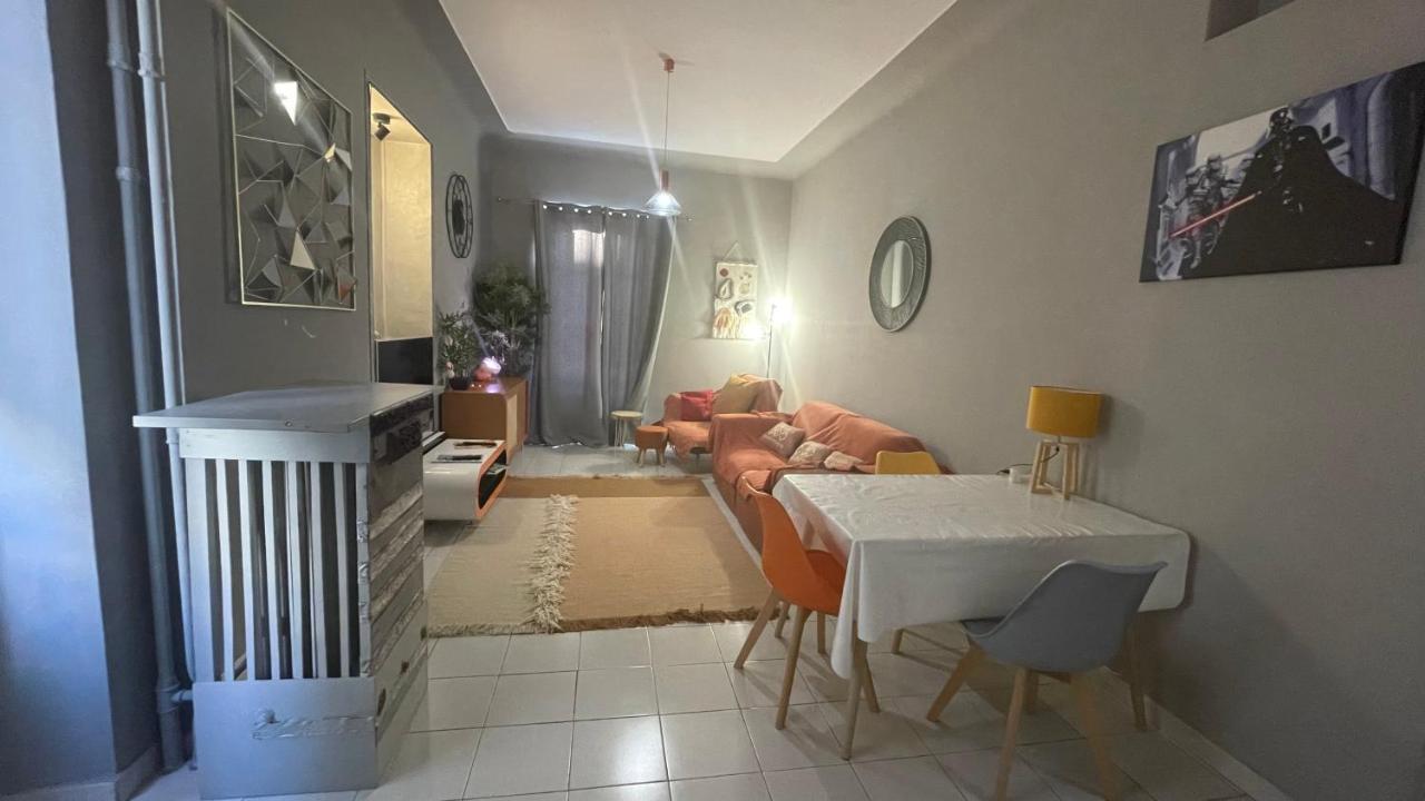 Appartement Au Centre De นีซ ภายนอก รูปภาพ