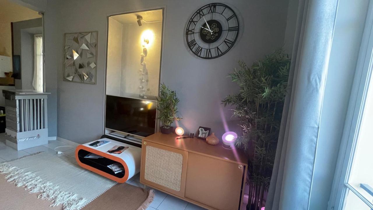 Appartement Au Centre De นีซ ภายนอก รูปภาพ